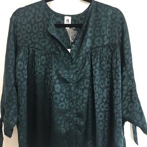 Cheetah patterned blouse